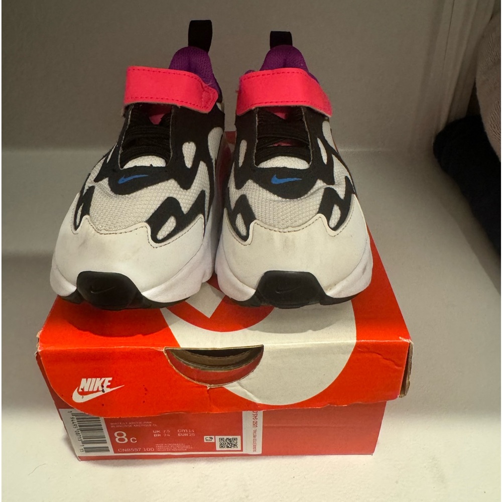 Nike toddler girls size 8